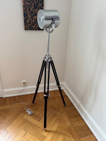 Studio golvlampa