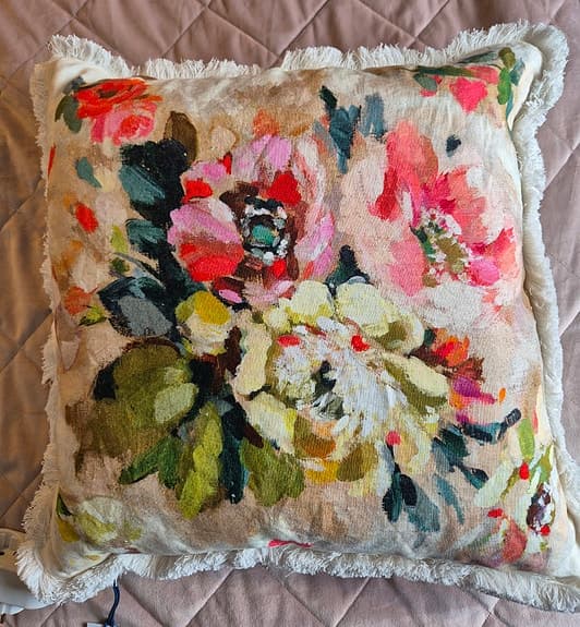 Helt nya prydnadskuddar från Designers Guild, Maison Casamance, Sanderson,