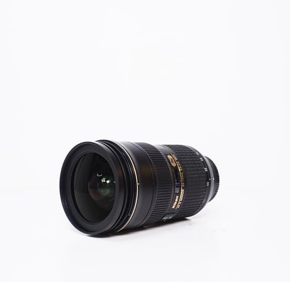 Objektiv - Nikon 24-70mm f/2.8G ED