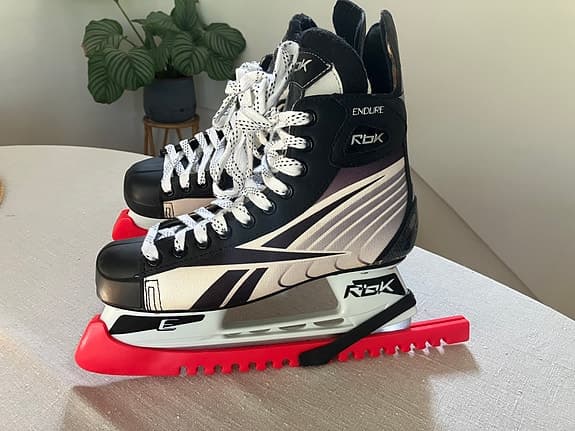 RBK Endure skridskor | skrillor med bra passform - nyskick