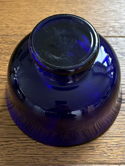 Blå glasskål