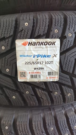 Hankook Winter i*Pike X W429A