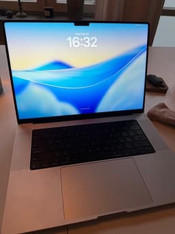 MacBook Pro M1 Pro 16 inch Silver Engelskt Keyboard