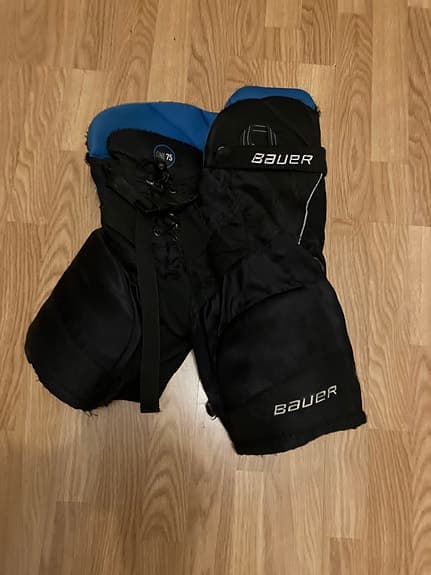 Bauer Supreme One.75 ishockeybyxor junior, svart