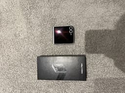 Samsung Galaxy Z Flip mobiltelefon 512 GB