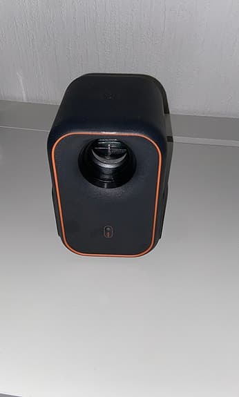 Ny projektor säljes pga inte används