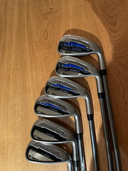 Cobra Max järnklubbor tecflo