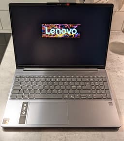 Lenovo IdeaPad Slim 3x15Q8X10 Snap-X1/16GB/512GB/IPS 15.3"