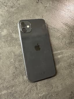 iPhone 11 128 GB svart