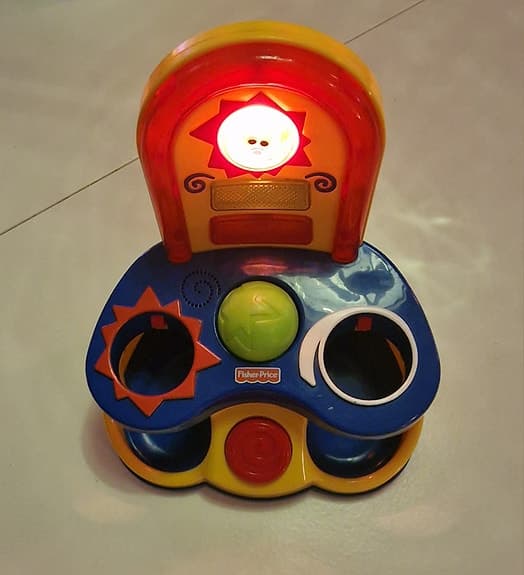 Fisher Price, Musikleksak med bollbana