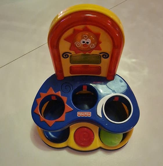 Fisher Price, Musikleksak med bollbana
