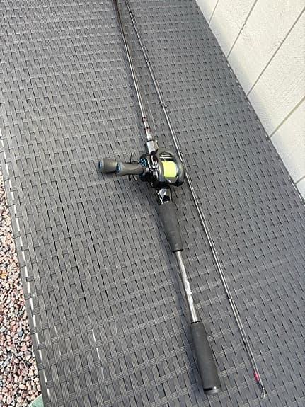 Abu Revo Inshore/ Vibcast 7,6’ 5-30g perchfight edition