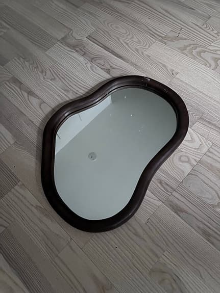 Spegel från H&M Home