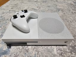 Microsoft Xbox One S spelkonsol vit (500 Gb)