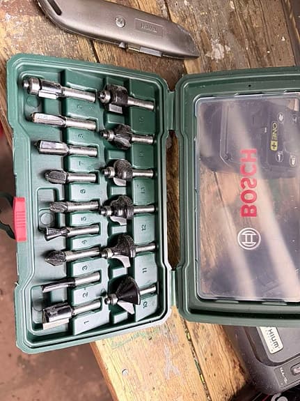Bosch 15-delars fräsbitsset
