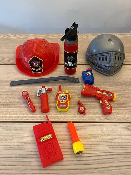 Paket leksaker Brandman, Paw Patrol, Riddare etc