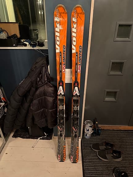 Völkl Carvingskidor 163cm Unlimited AC3