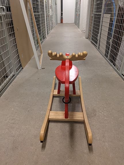 IKEA gunghäst älg trä röd