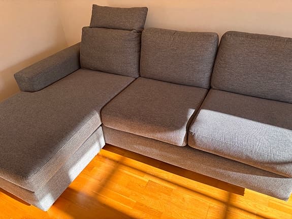 Soffa med divan