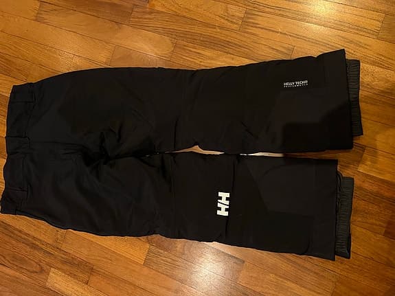 Helly Hansen skidbyxor svarta