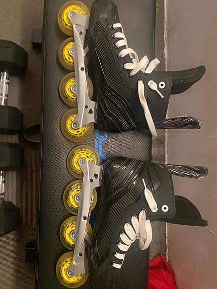 Bauer rullskridskor inlines storlek 43 svart gul