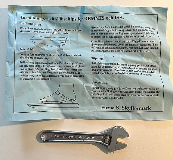 Skyllermarks långfärdsskridskor med reglerbar storlek