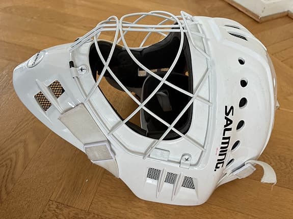 Salming målvaktsmask innebandy vit