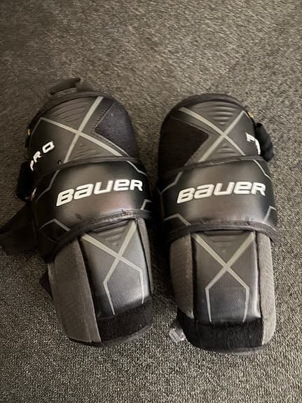 Knäskydd Bauer INT Goalie Målvakt