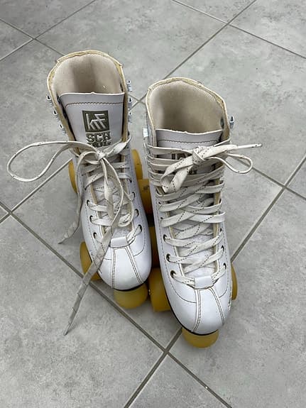 Old school rullskridskor stl 37