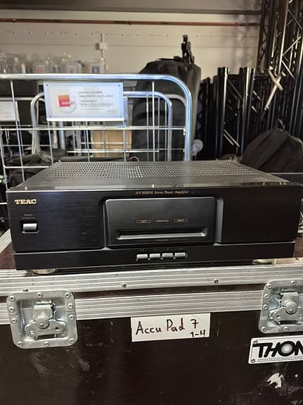Teac amplifier A-V3000M stereo amplifier
