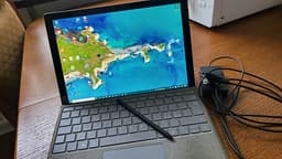 Microsoft Surface Pro i5 – 8GB – 128GB – Tangentbord & Penna