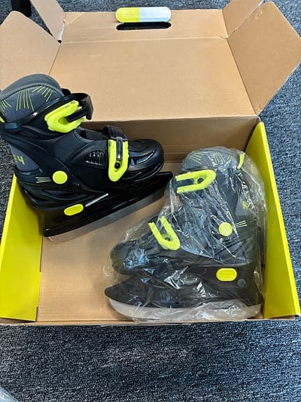 Iceskate Rookie 4 skridskor barn storlek 25-28.