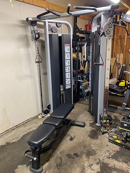 Life Fitness Signature träningsbänk justerbar