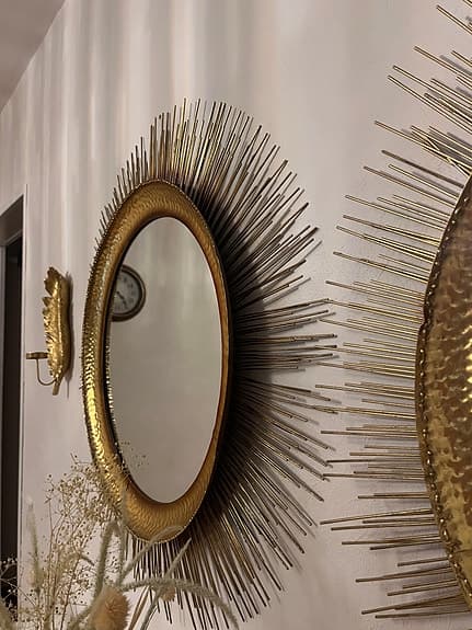 Mio väggspegel guld rund metall