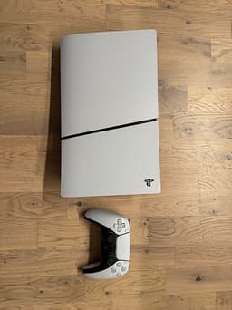 Playstation 5 Digital Edition + handkontroll