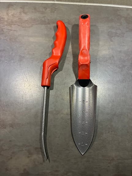 Helt nya! RIKTIGA trädgårdsredskap! Planteringsspade och ogräsrensare!