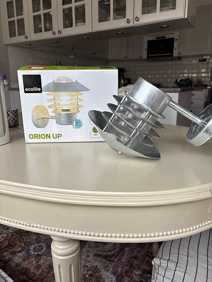 Ecolite Orion Up vägglampa utomhus