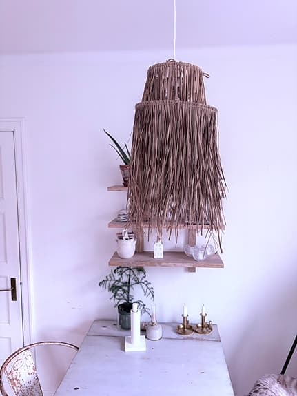 Lampskärm i sjögräs