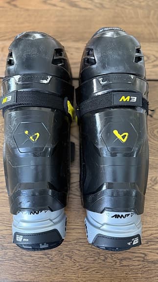 Bauer M3 benskydd Senior