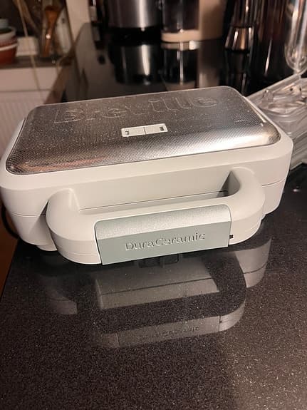 Breville smörgåsgrill Force Toastie vit