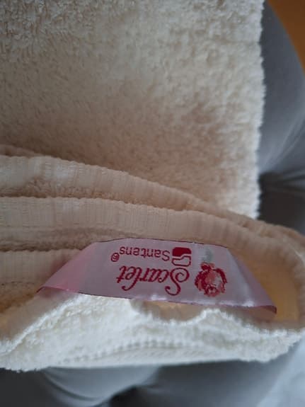 Scarlet Santens handdukar vit frotté