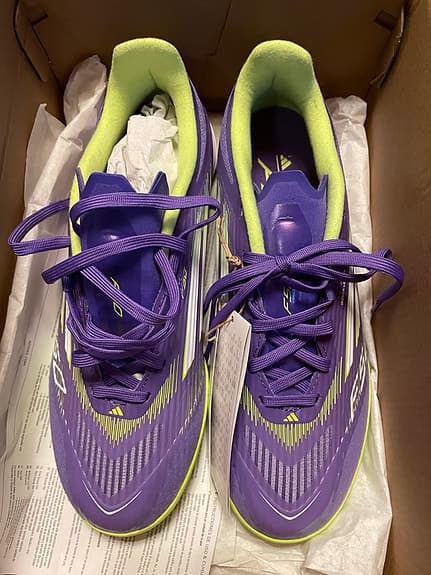 Adidas F50 League IN fotbollsskor 39 lila grön