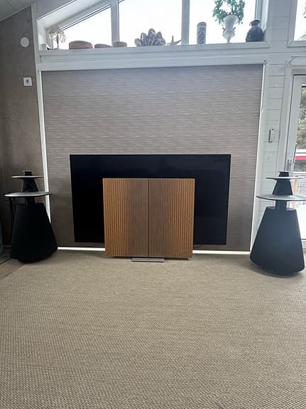 Beovision Harmony 77" – Bang & Olufsen (2020)