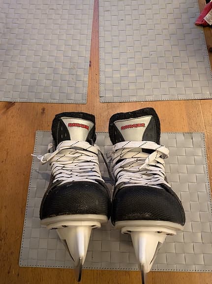 Ranger 212 ishockeyskridskor storlek 42 svart