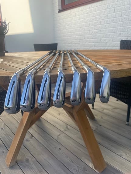 TaylorMade Järnset Tour Preferred CB