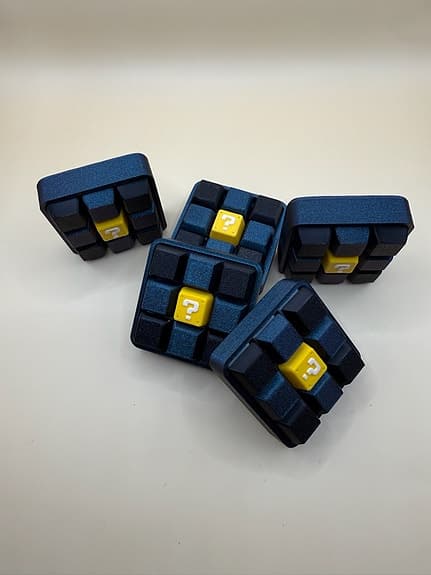 Gaming inspired 9-Key fidget clicker ✨