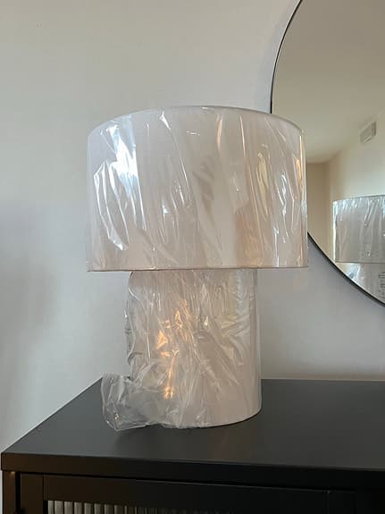 Snygg bordslampa i linne ”GLOBIA” NY!