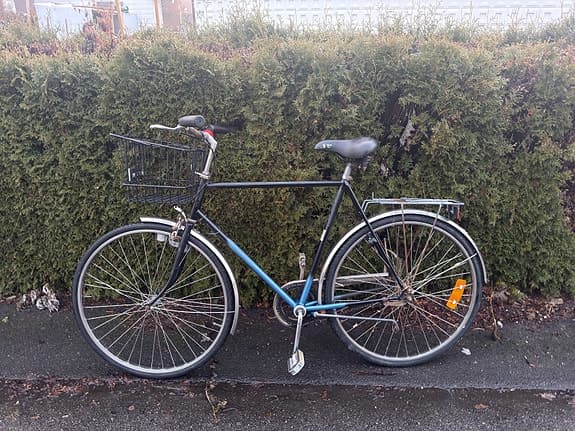 Crescent herrcykel 3 växlar 28 tum i fin skick