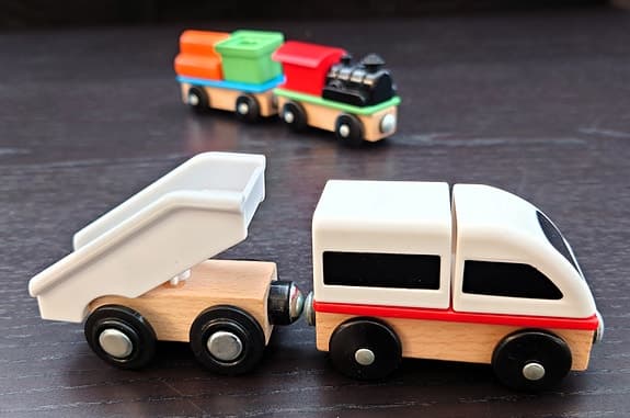🚂 IKEA LILLABO tågset + flygplatstrappa ✨