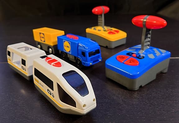 🎮 Fjärrstyrda BRIO-kompatibla: tåg + lastbil (Lidl) 🚂🚚✨